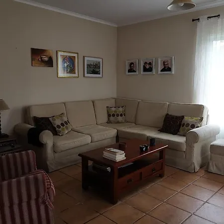 Homestay Casa Palmeiras *